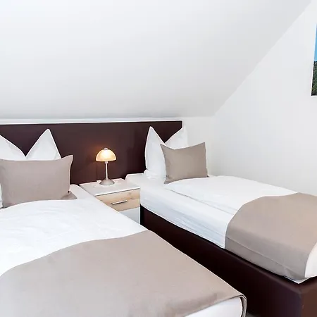 Kleindienst دويتشلاندزبرغ